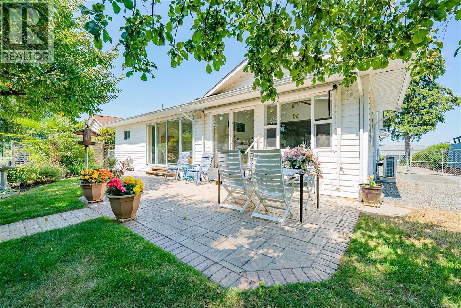2145 Michigan Way - 31