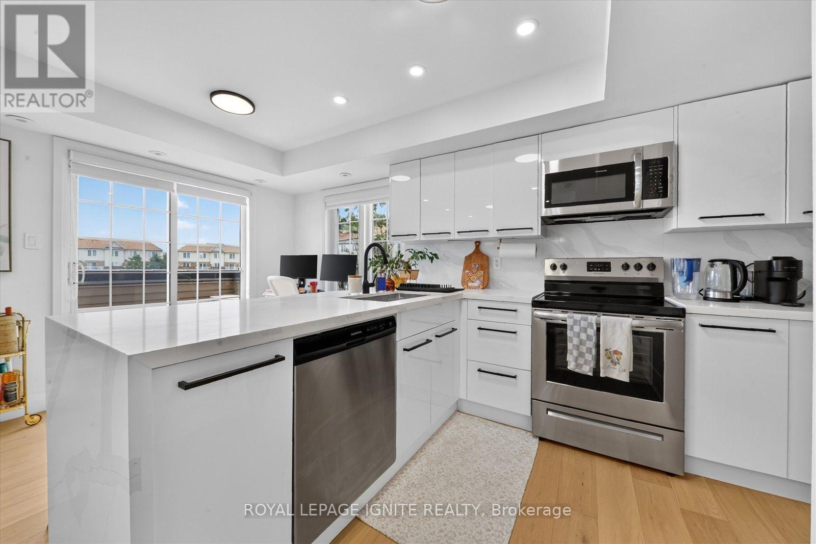 #90 200 MCLEVIN AVENUE - Image 9