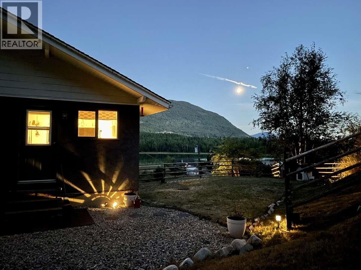 3304 White Lake Road - 16