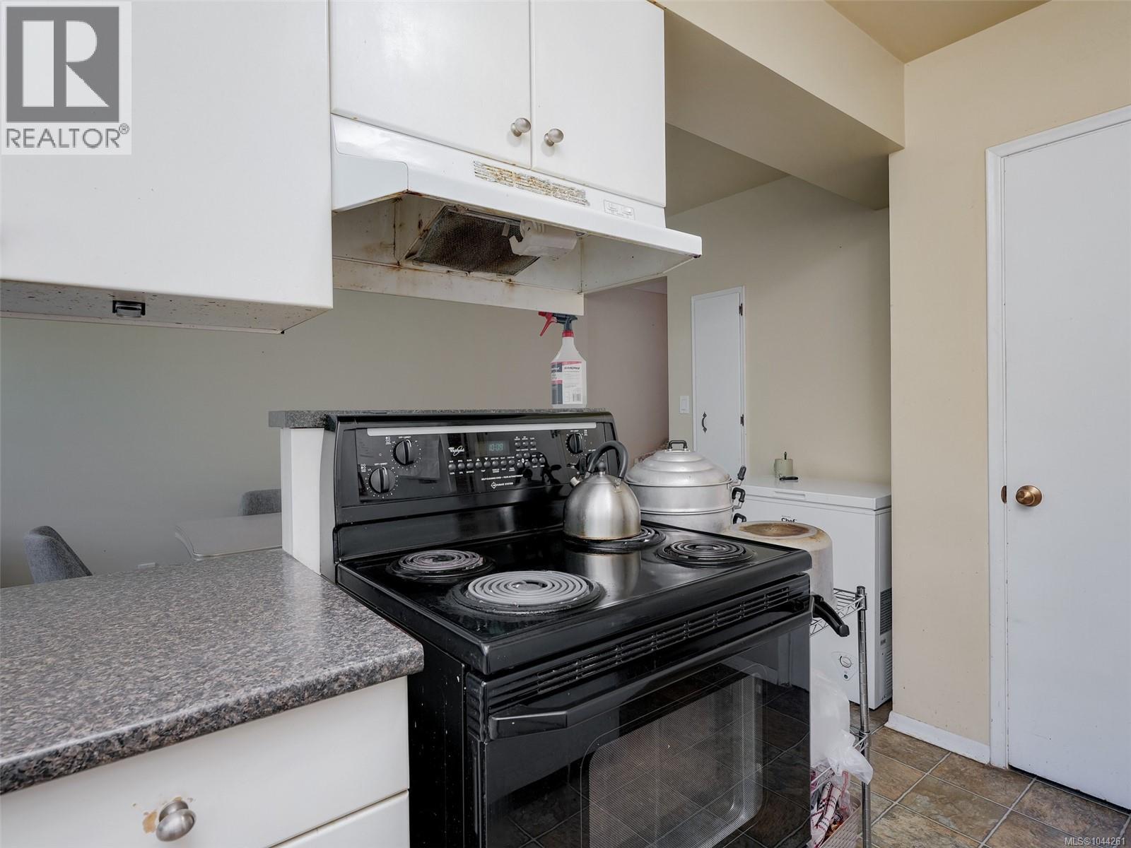 1564 North Dairy Rd - 7