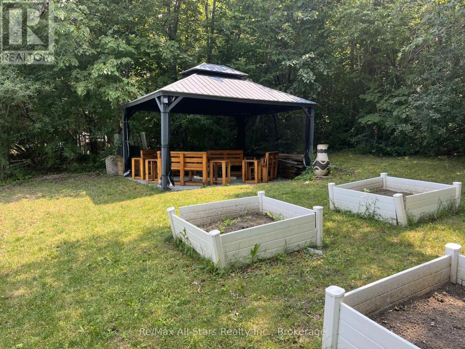 851 CEDAR GLEN ROAD - 29