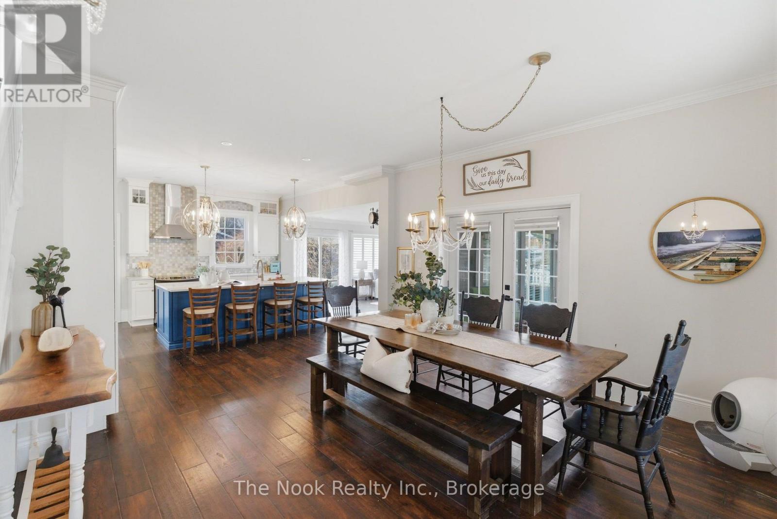 264 BENNET STREET - 11