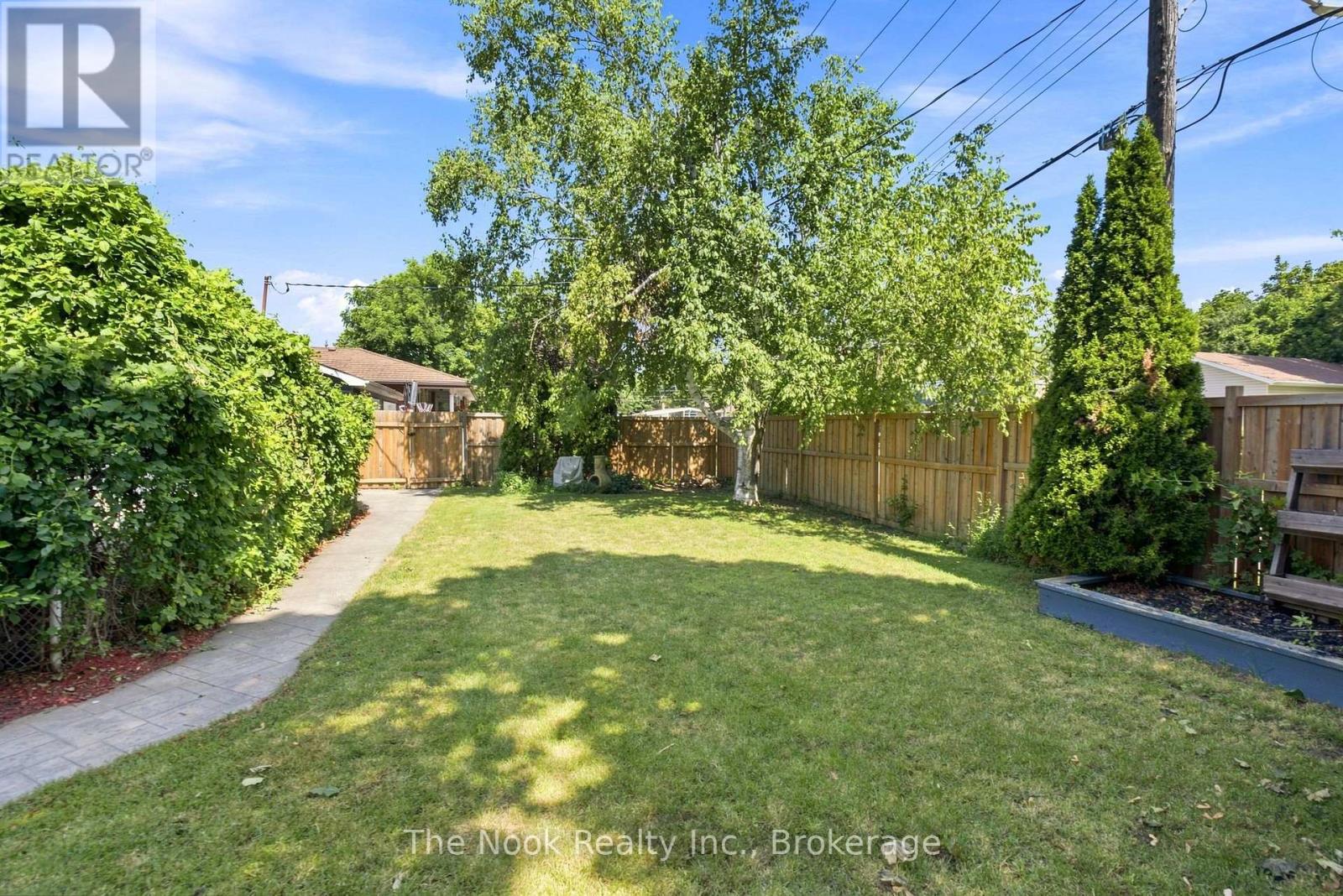 264 BENNET STREET - Image 45