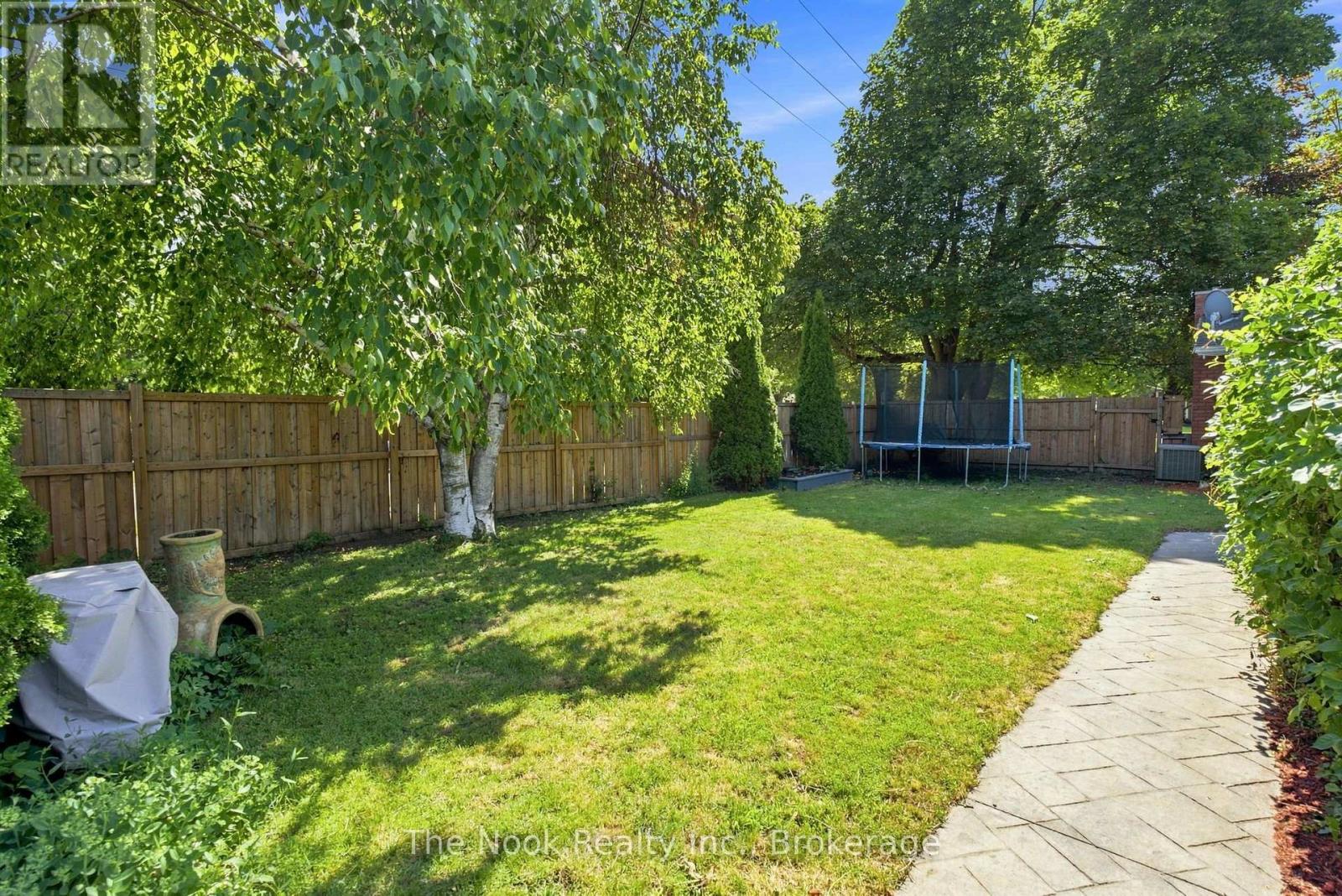 264 BENNET STREET - Image 46