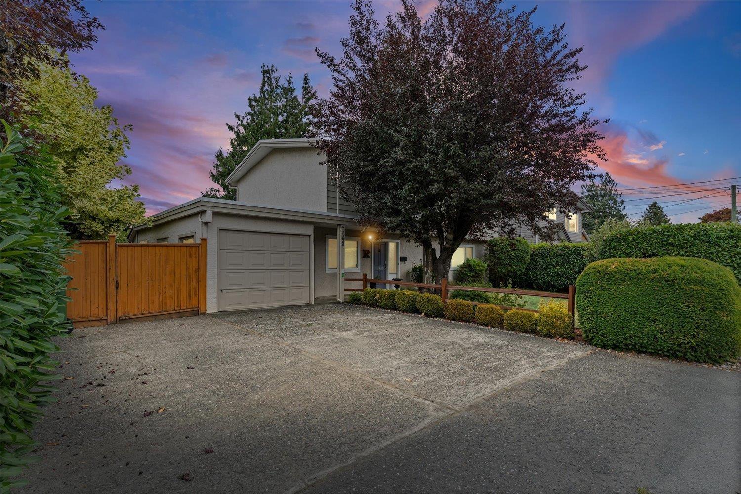 46359 CHILLIWACK CENTRAL ROAD, Chilliwack Proper South