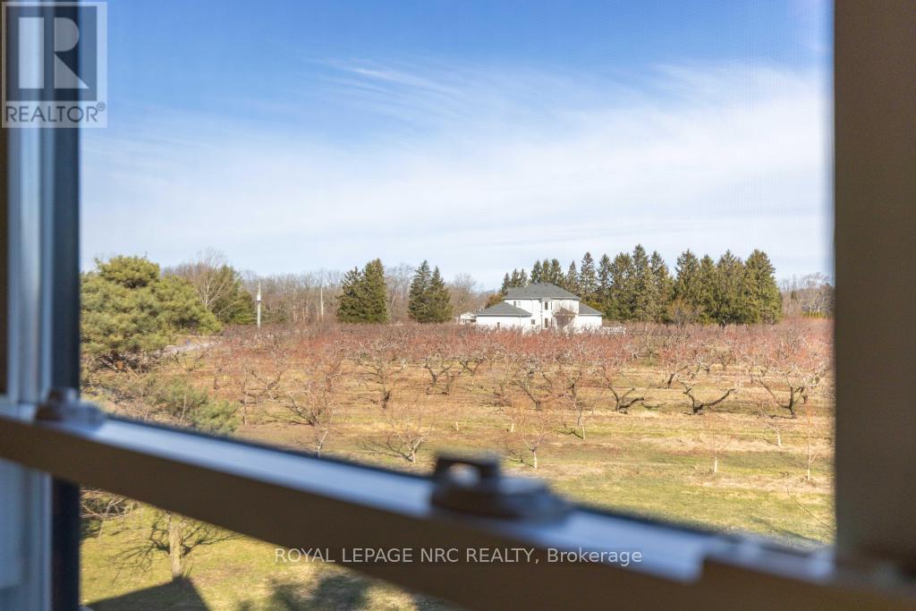 245 NIVEN ROAD - 30