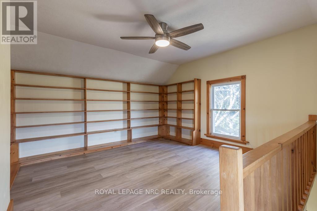 245 NIVEN ROAD - 31