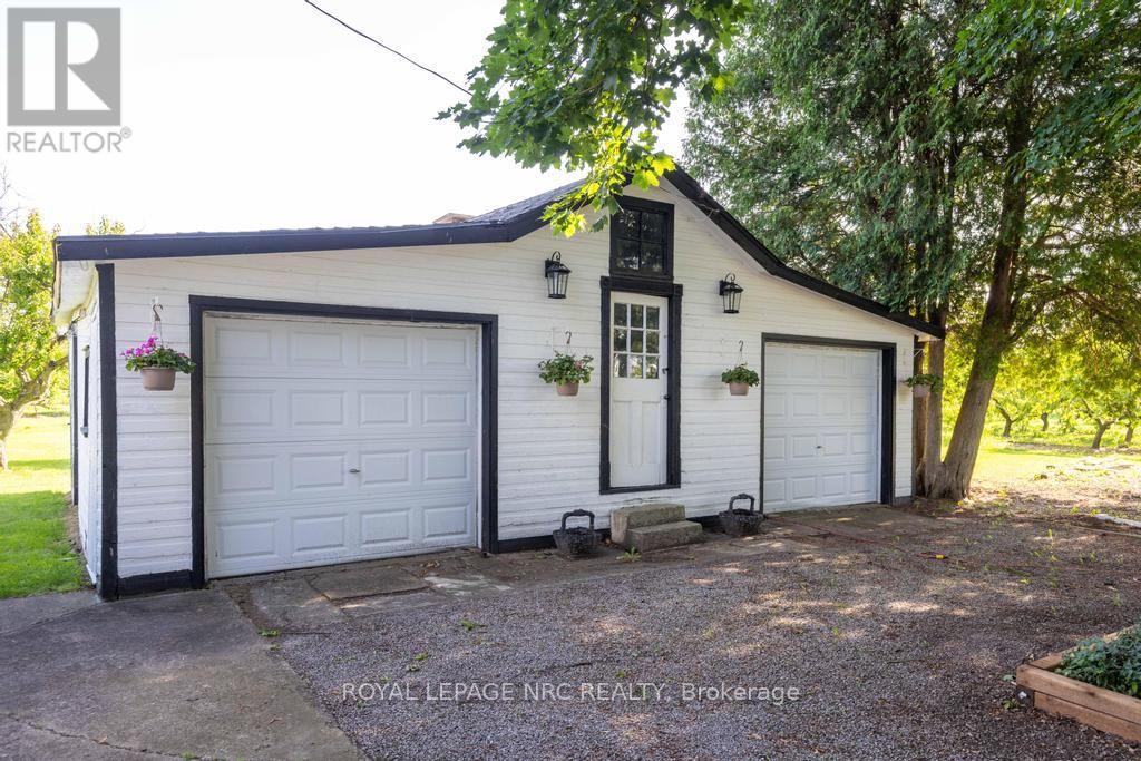 245 NIVEN ROAD - 4