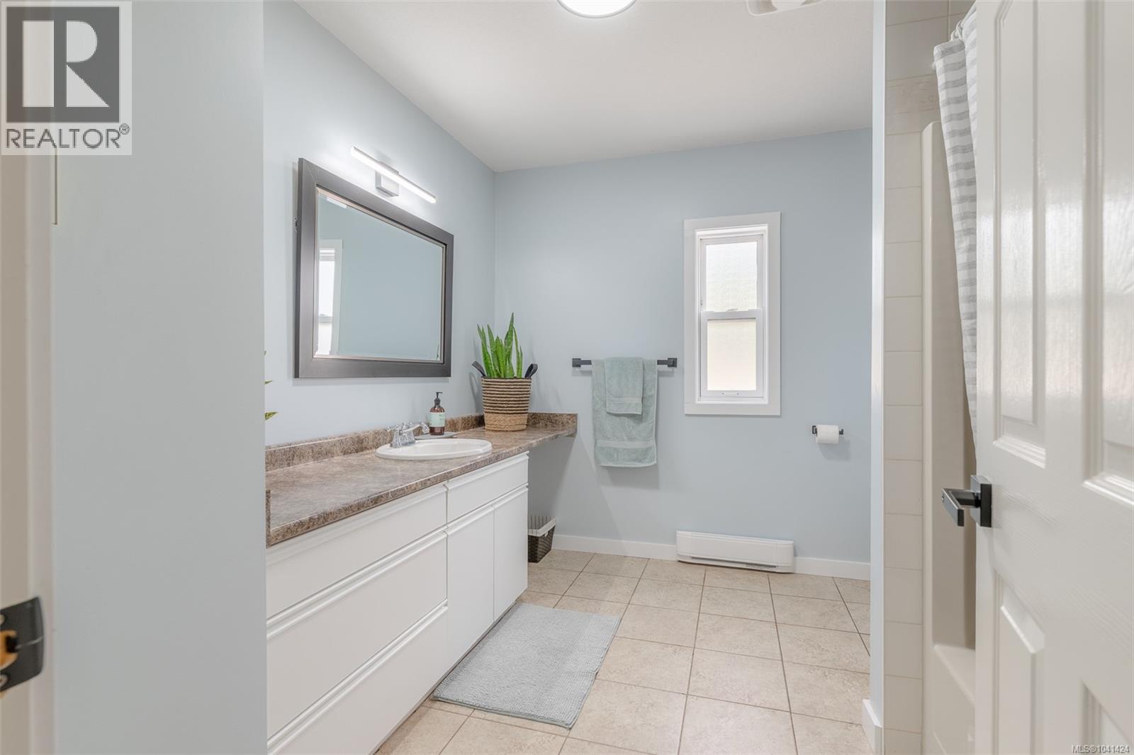 5335 Ian Ave - Image 32