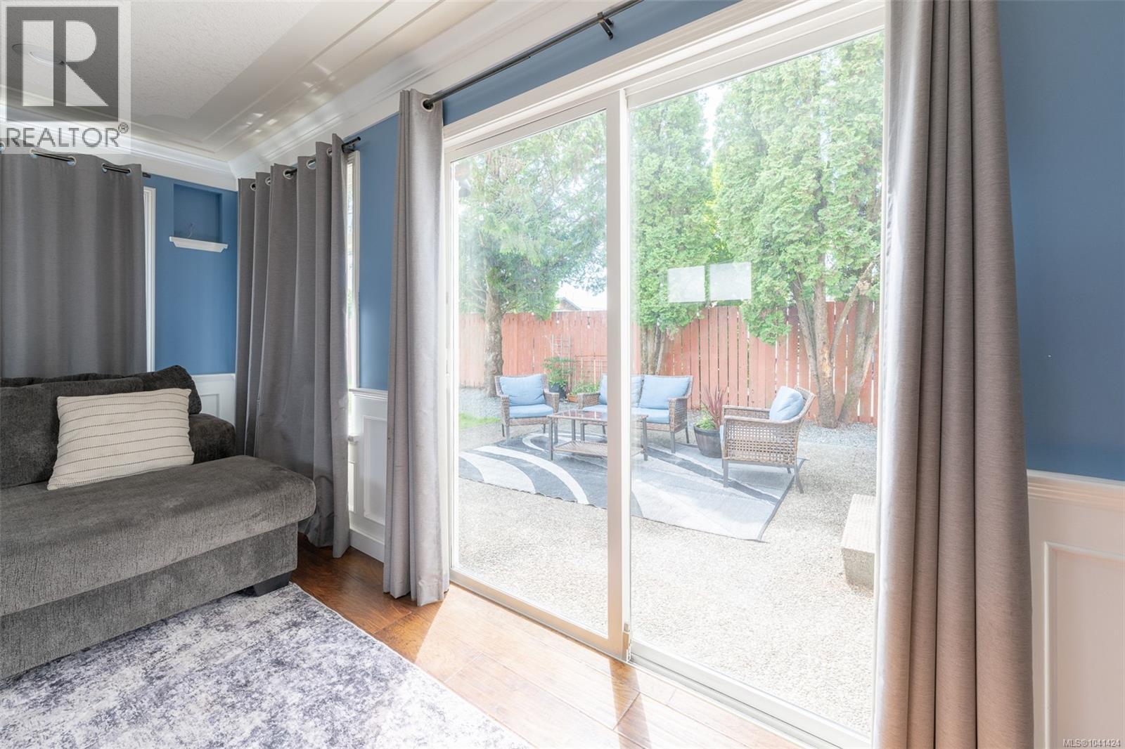 5335 Ian Ave - Image 29