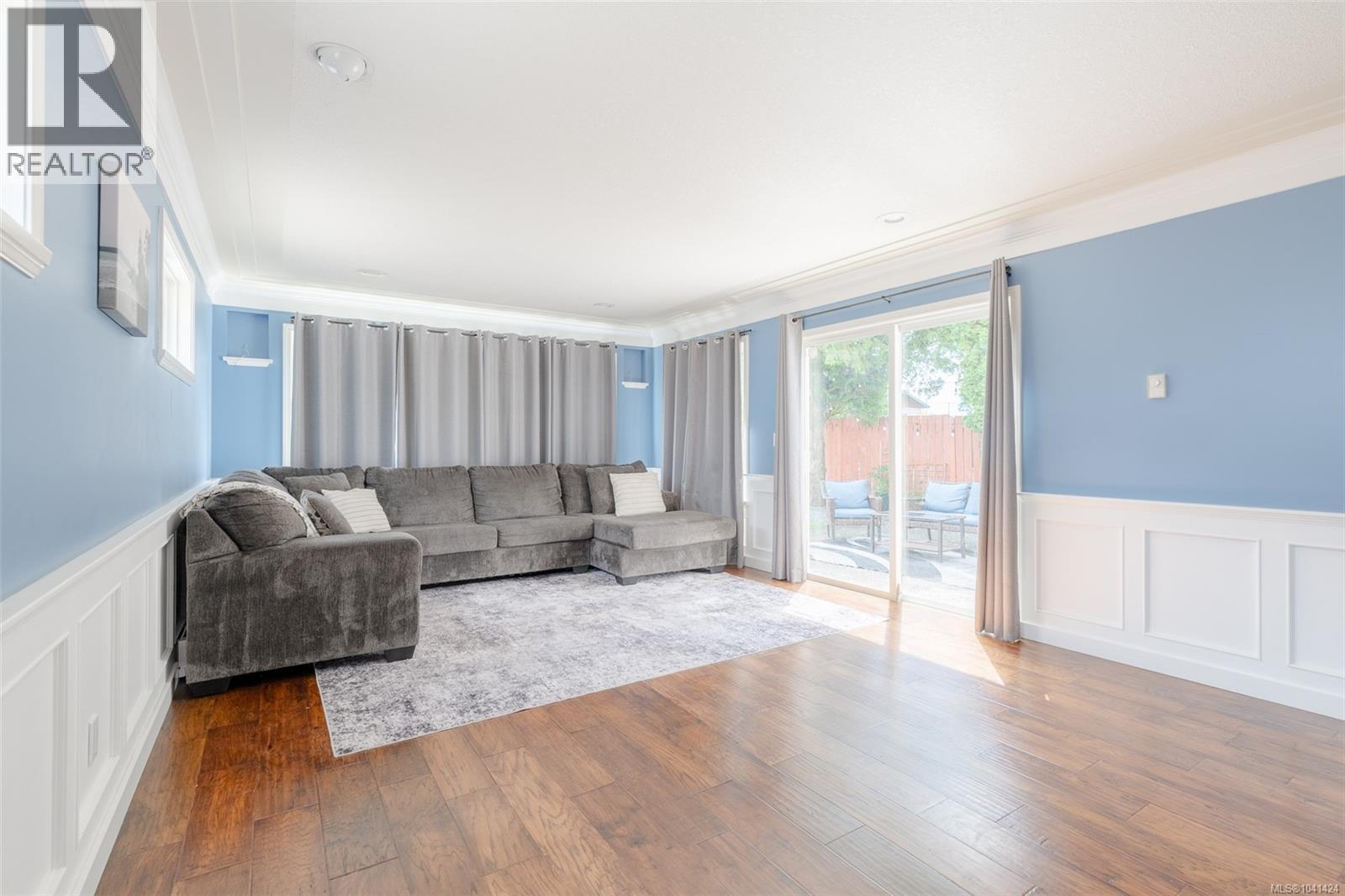 5335 Ian Ave - 26