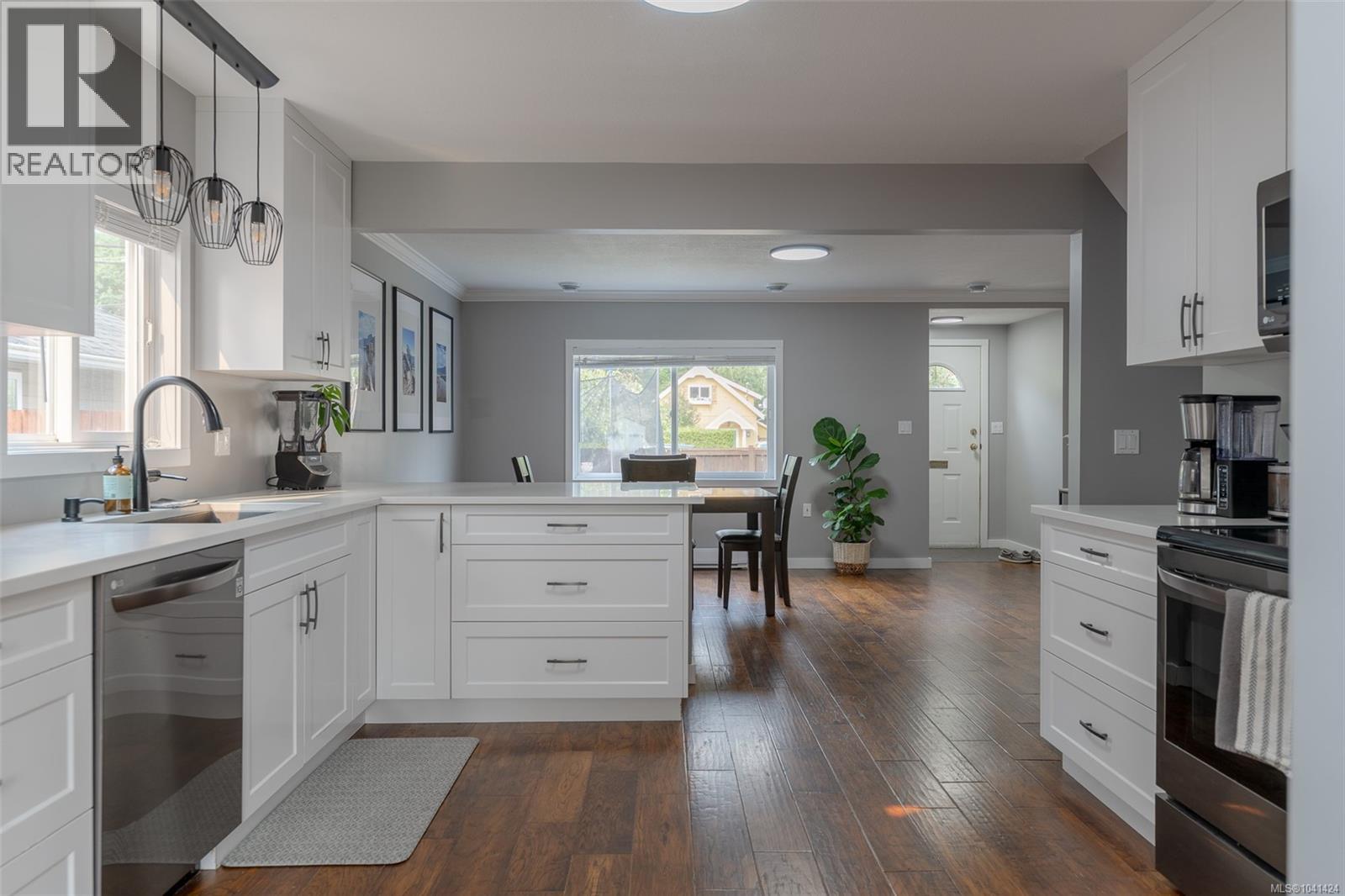5335 Ian Ave - Image 19