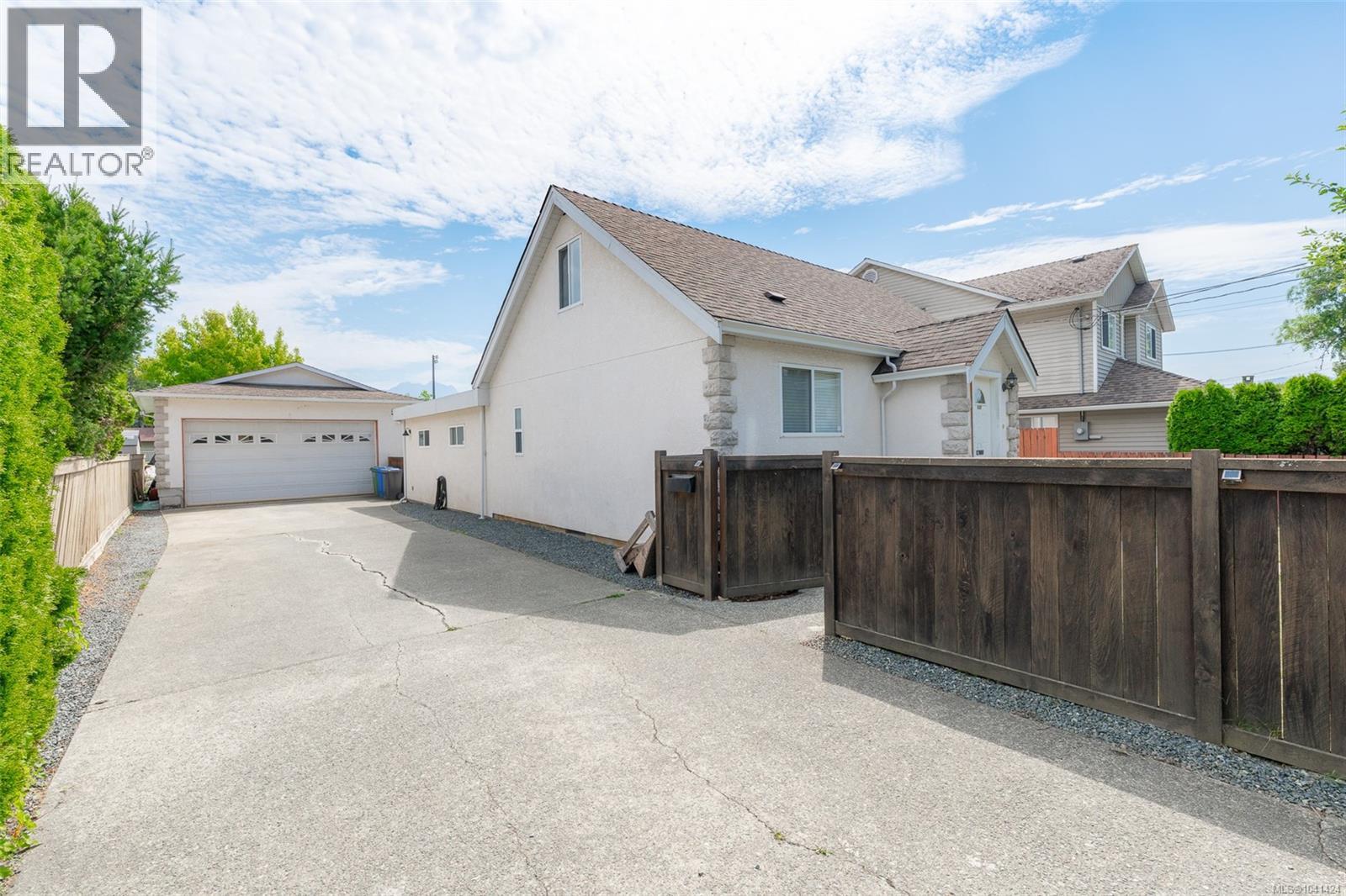 5335 Ian Ave - Image 46