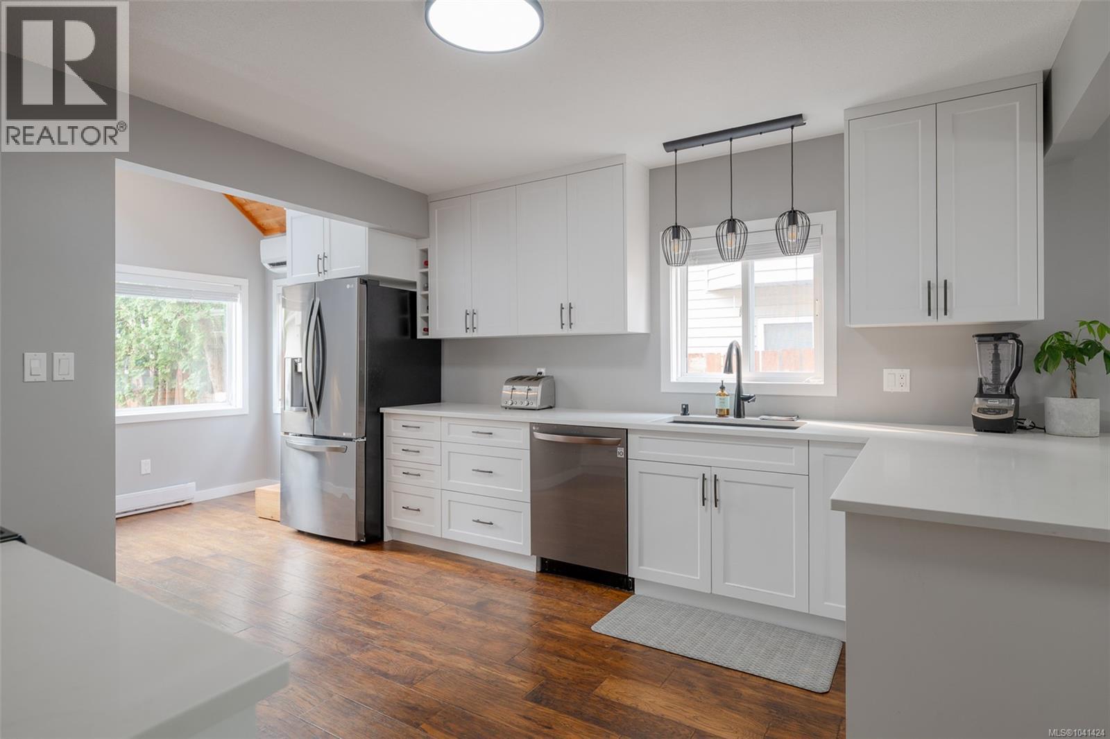 5335 Ian Ave - Image 15