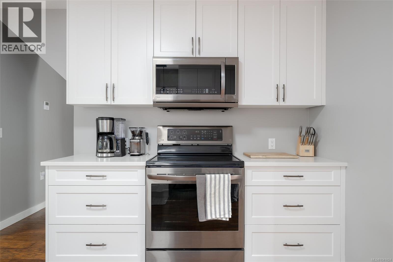 5335 Ian Ave - 21