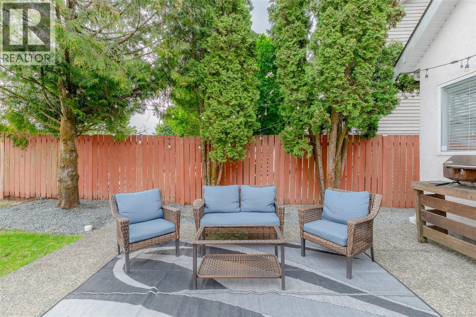5335 Ian Ave - Image 44
