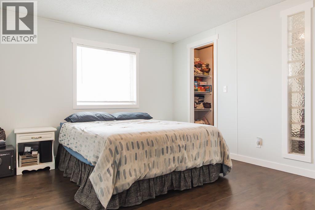 9705 108 Avenue - 14