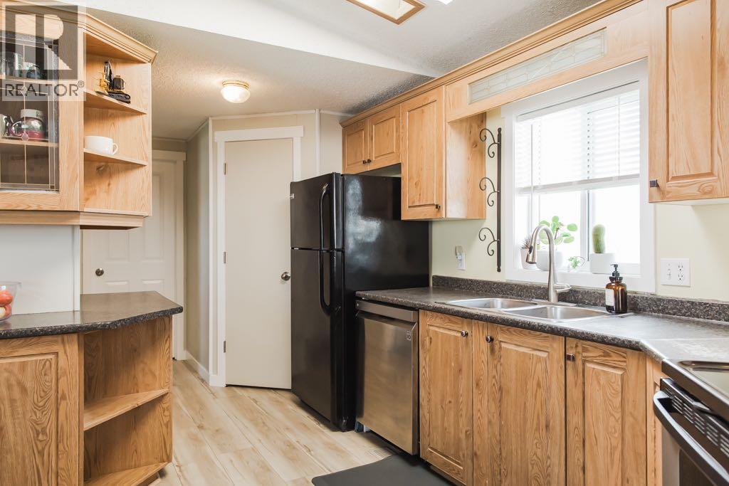 9705 108 Avenue - 12