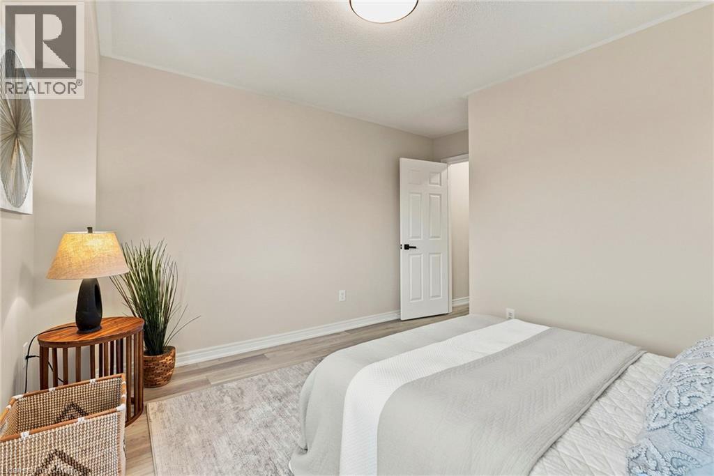 123 SKINNER Road - 21