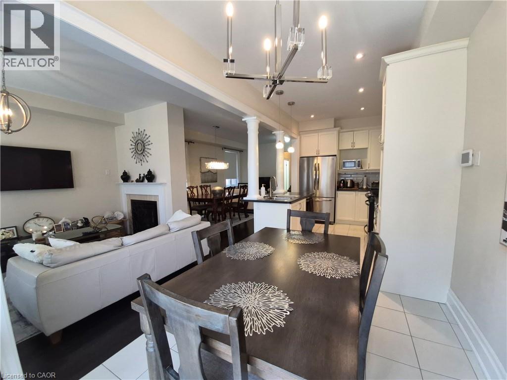 610 SWEETWATER Crescent - 6