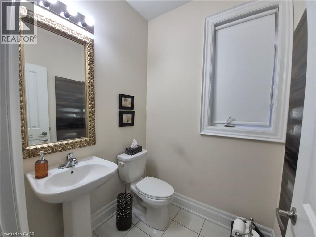 610 SWEETWATER Crescent - 13