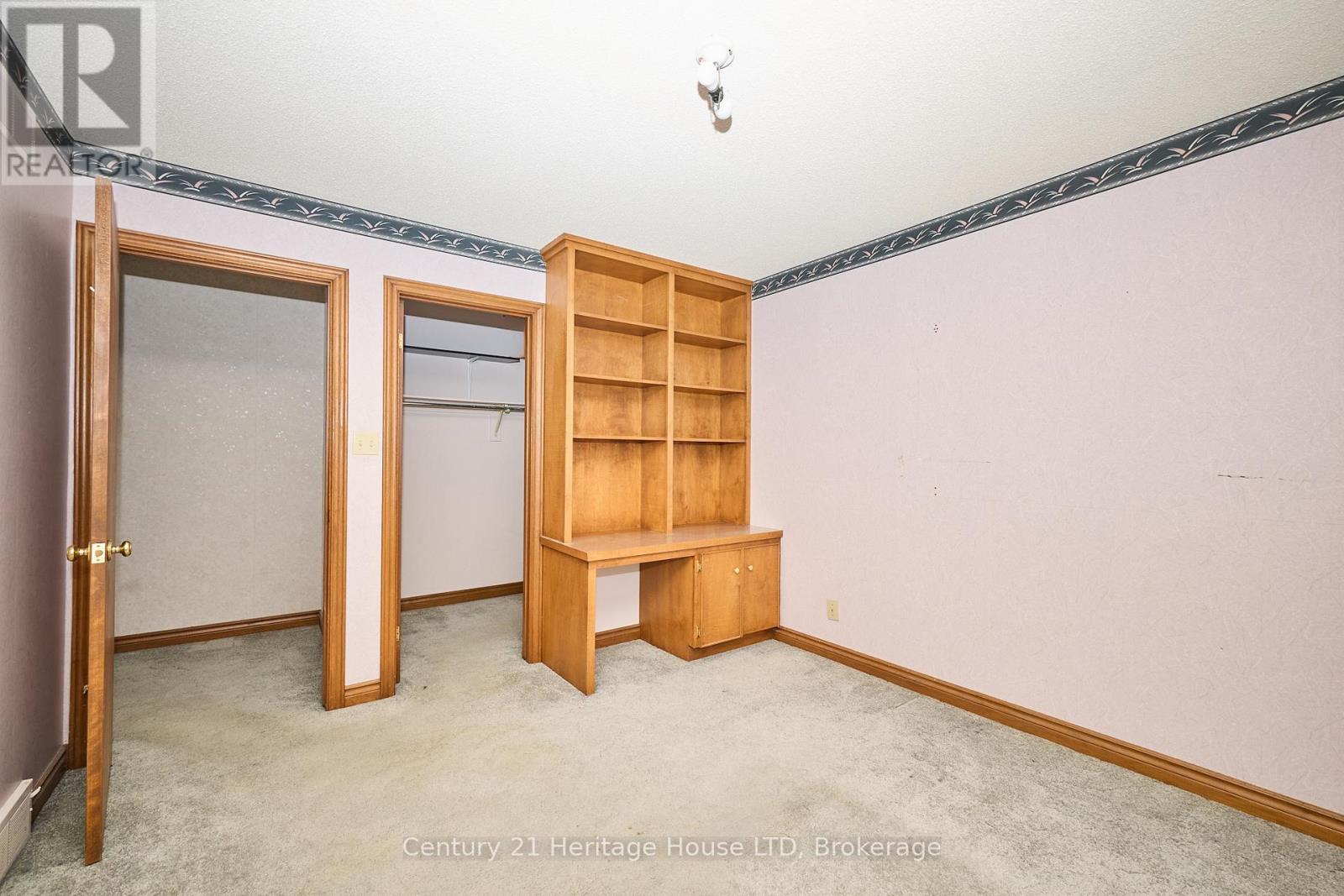 #20 2720 MEWBURN ROAD - 15