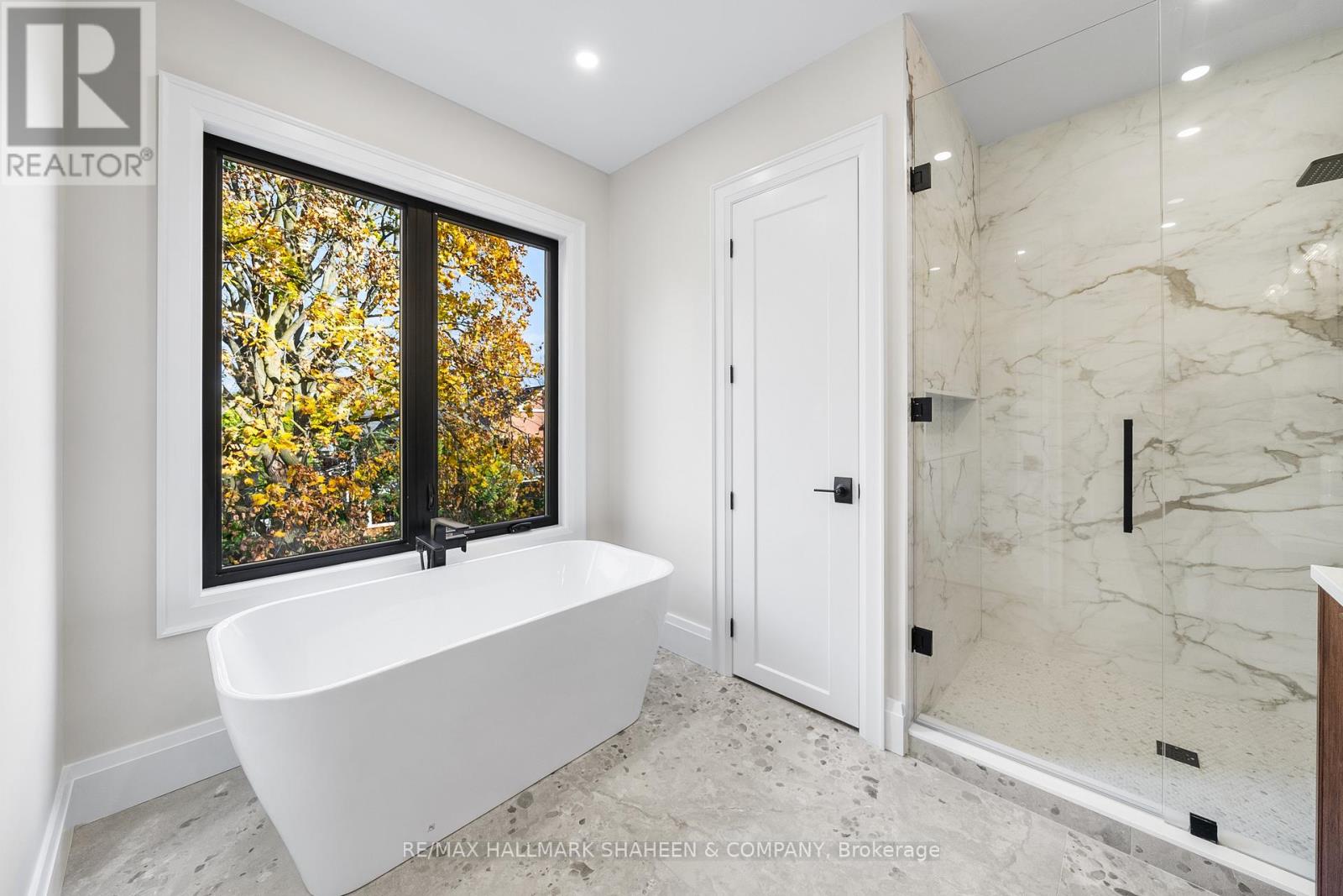 66 PARKHURST BOULEVARD - Image 30