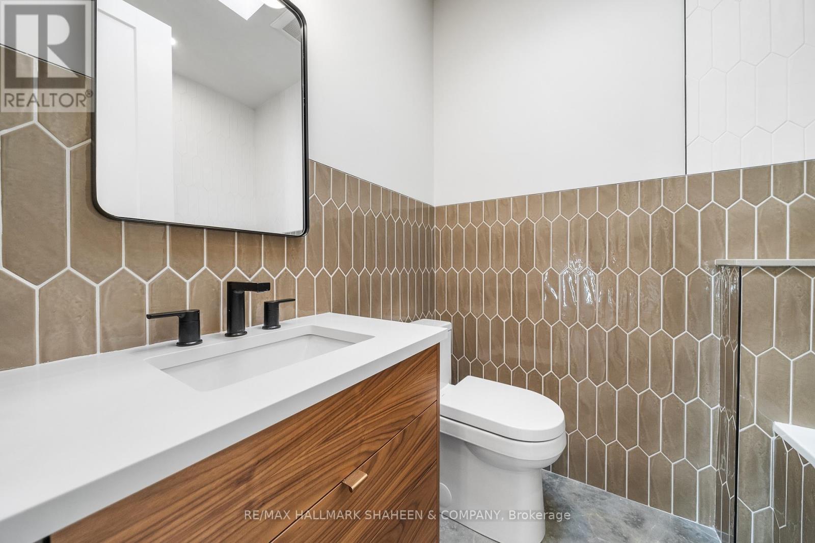 66 PARKHURST BOULEVARD - Image 33