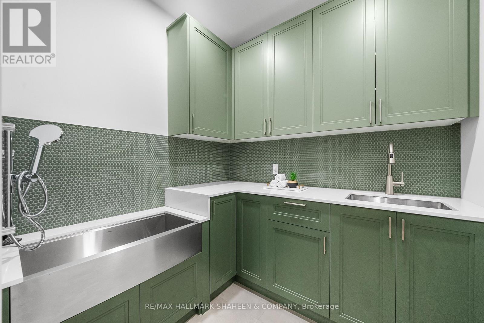 66 PARKHURST BOULEVARD - Image 43