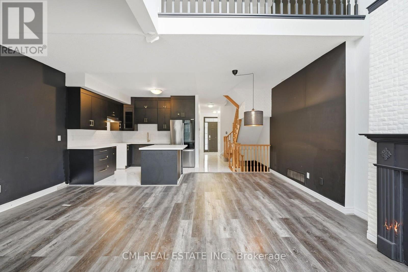 #21 1295 WHARF STREET - 13
