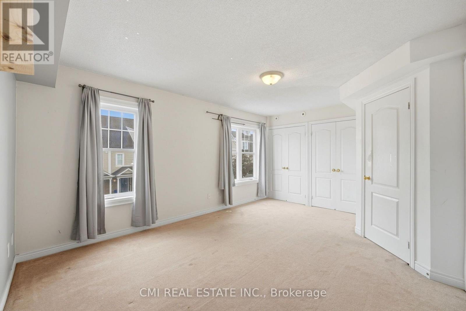 #21 1295 WHARF STREET - 22