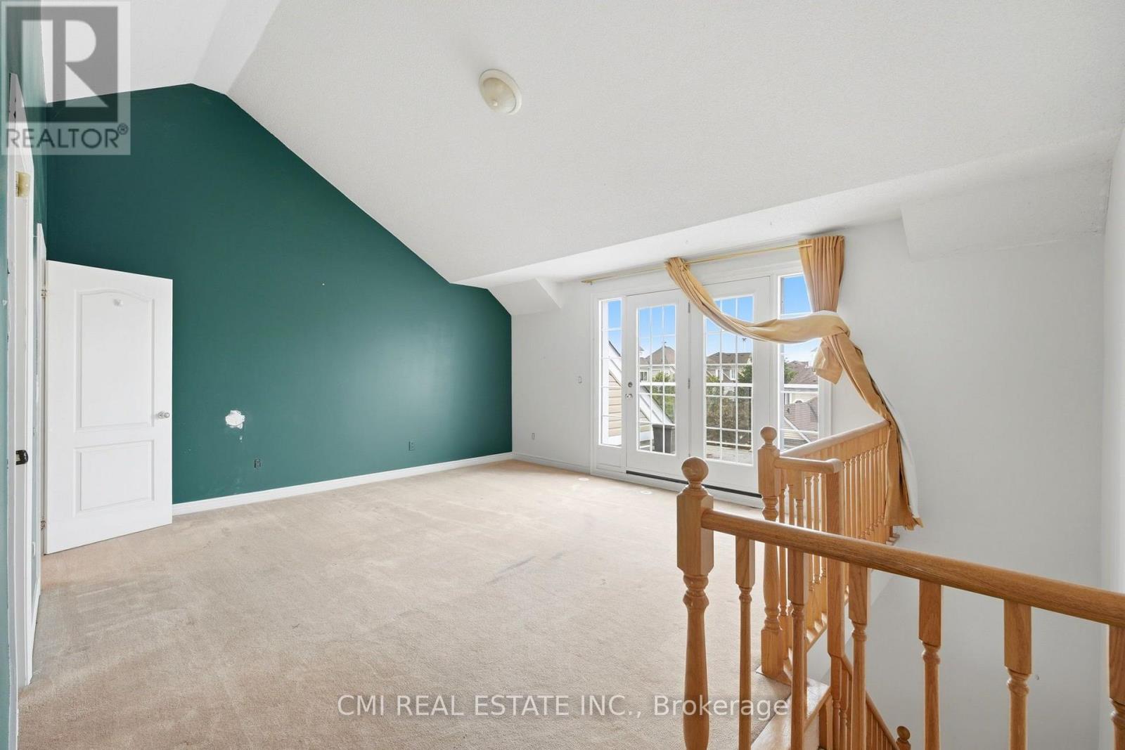 #21 1295 WHARF STREET - 25