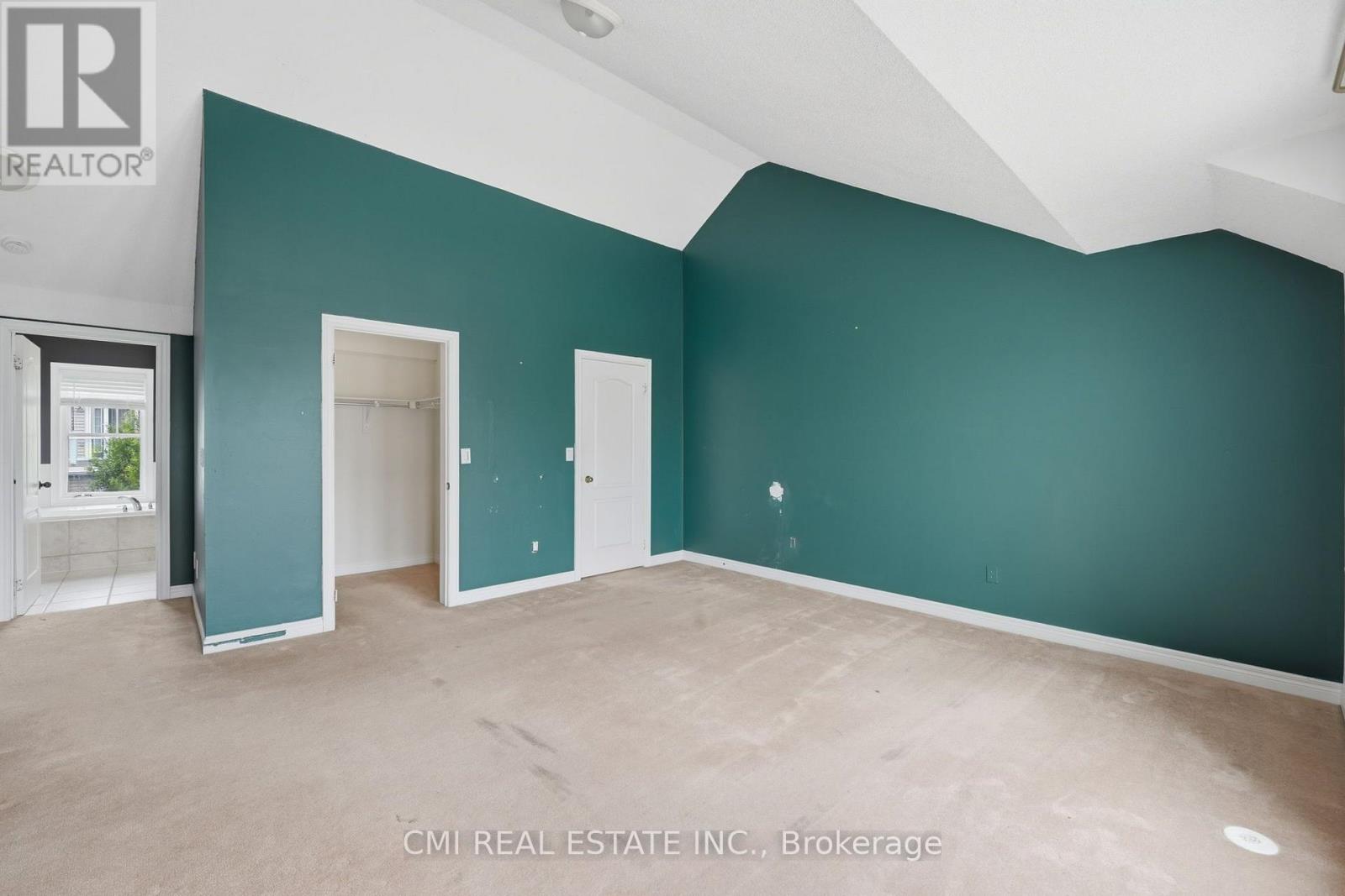 #21 1295 WHARF STREET - 26