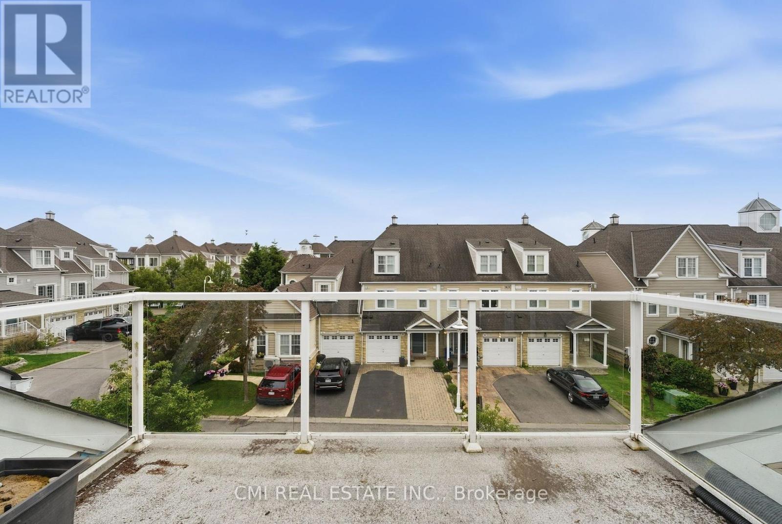 #21 1295 WHARF STREET - 40