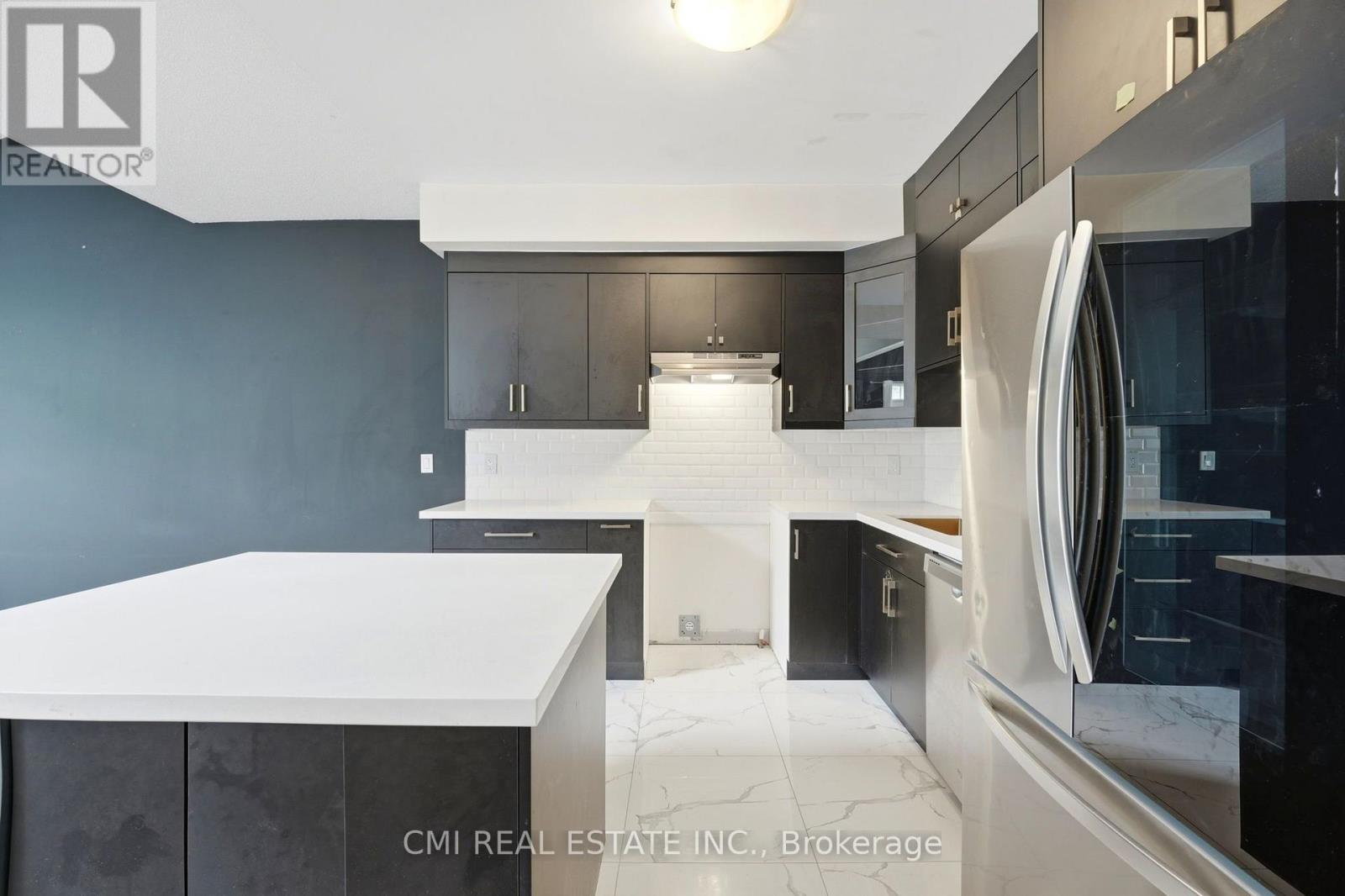 #21 1295 WHARF STREET - 6