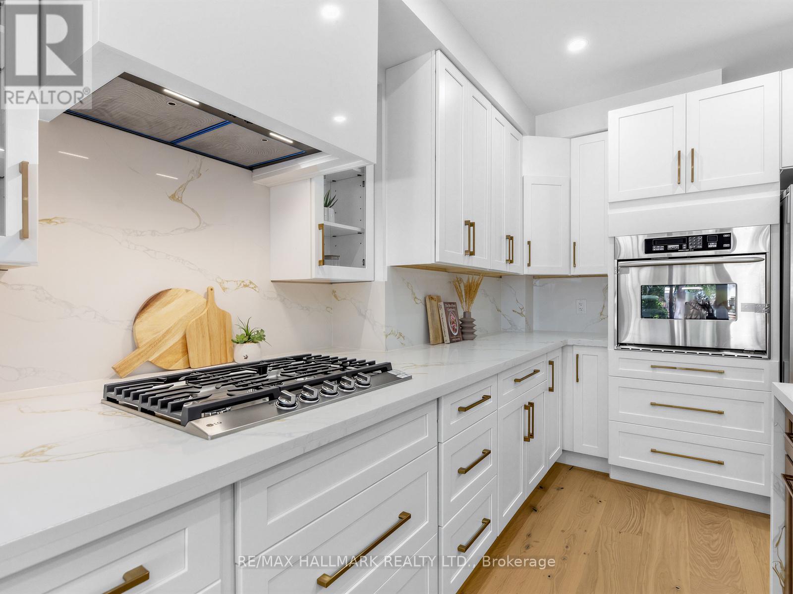 208 GAINSBOROUGH ROAD - Image 11