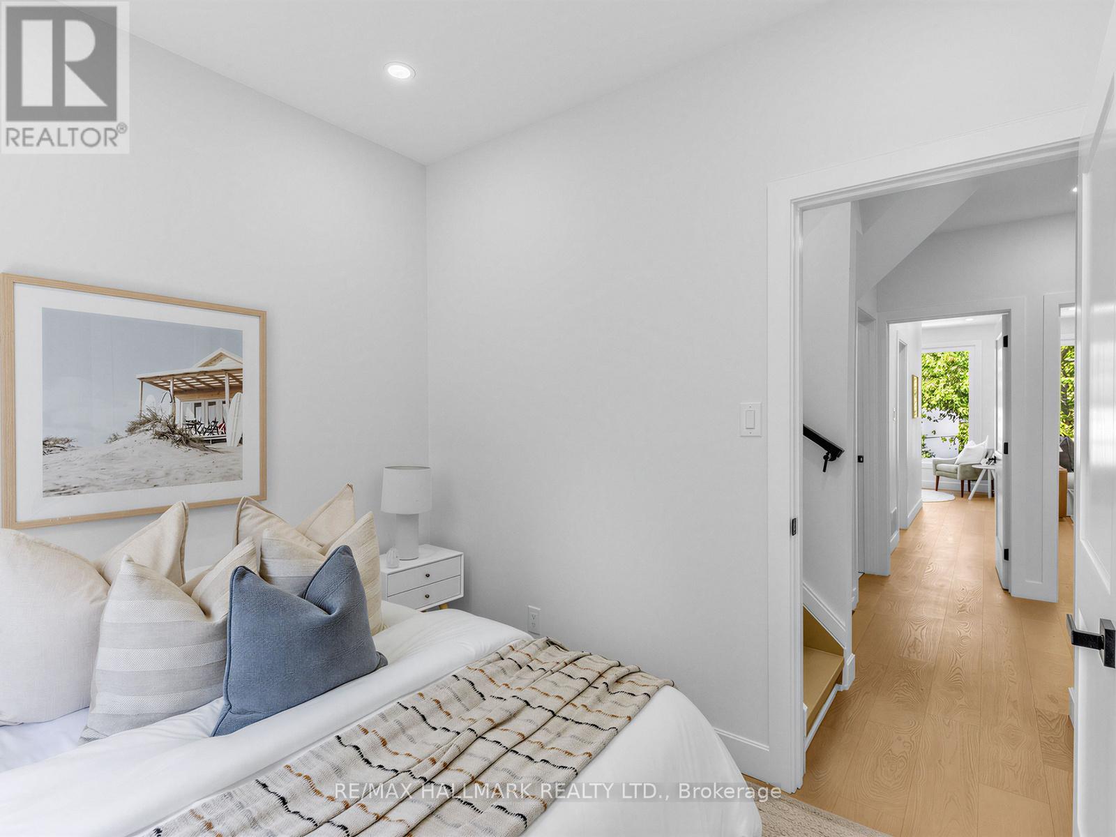 208 GAINSBOROUGH ROAD - Image 21