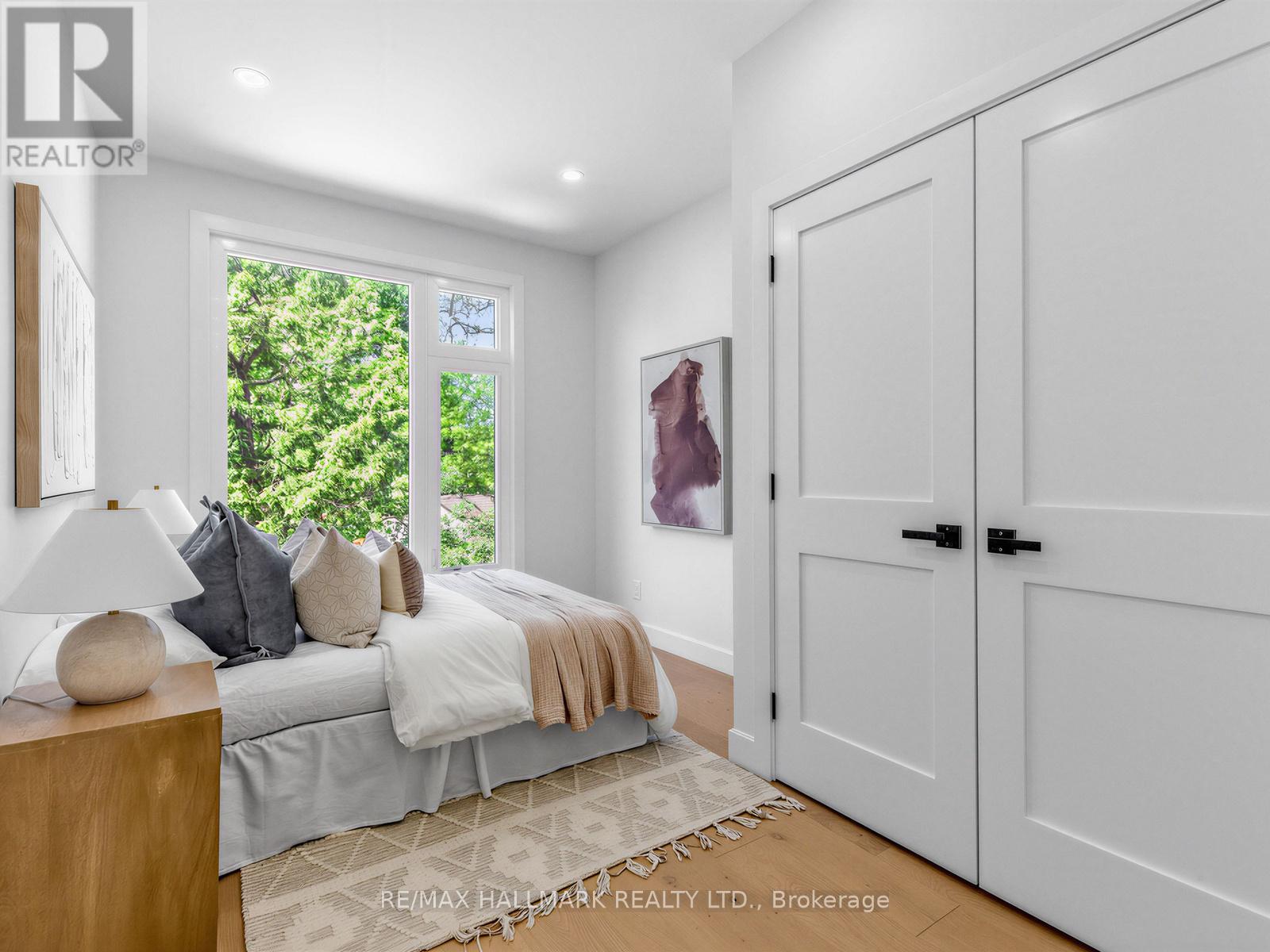208 GAINSBOROUGH ROAD - Image 22