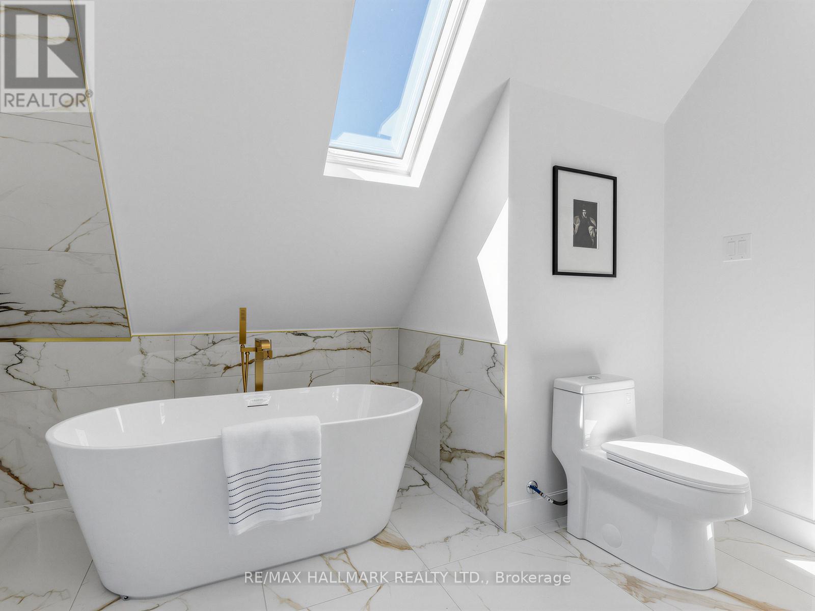208 GAINSBOROUGH ROAD - Image 34