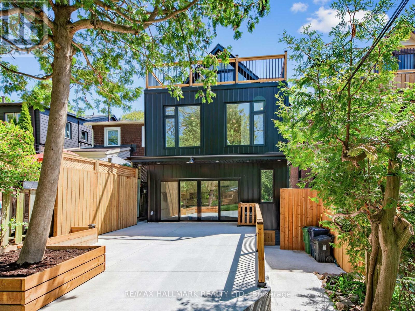 208 GAINSBOROUGH ROAD - Image 48