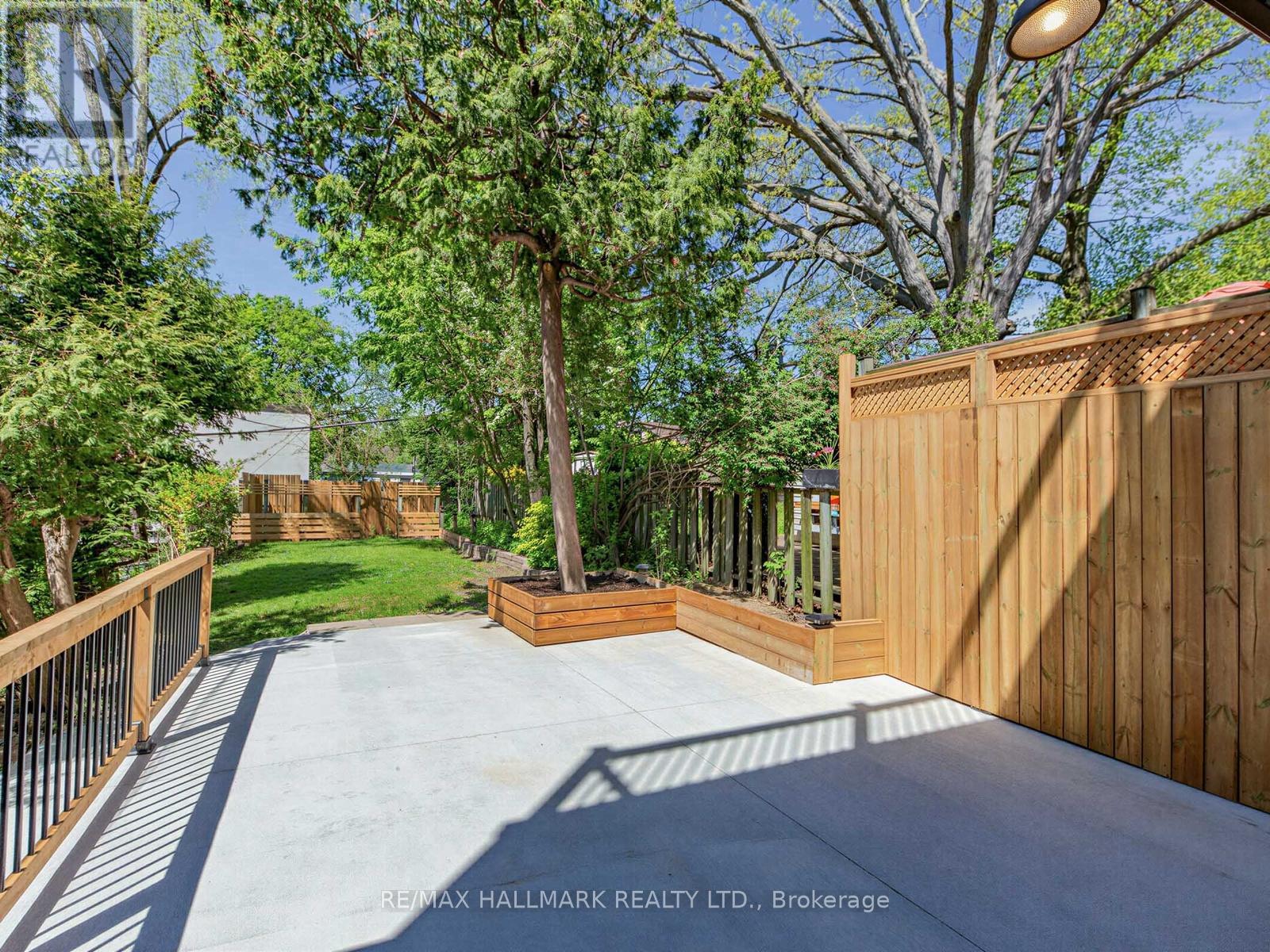 208 GAINSBOROUGH ROAD - Image 49