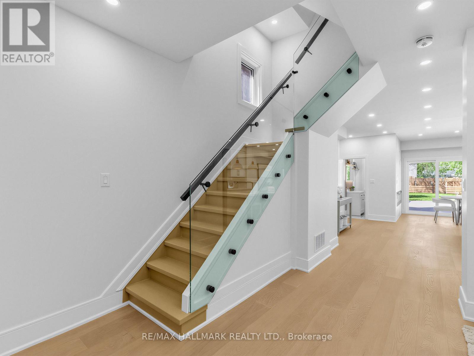 208 GAINSBOROUGH ROAD - Image 6