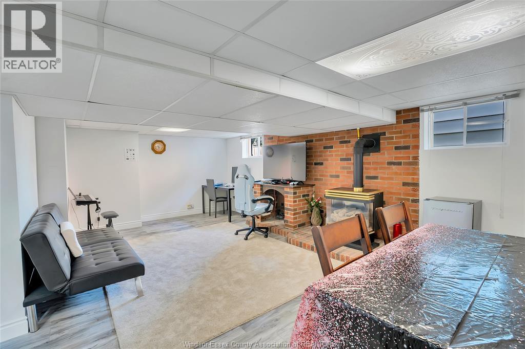 1418 PILLETTE ROAD - Image 12