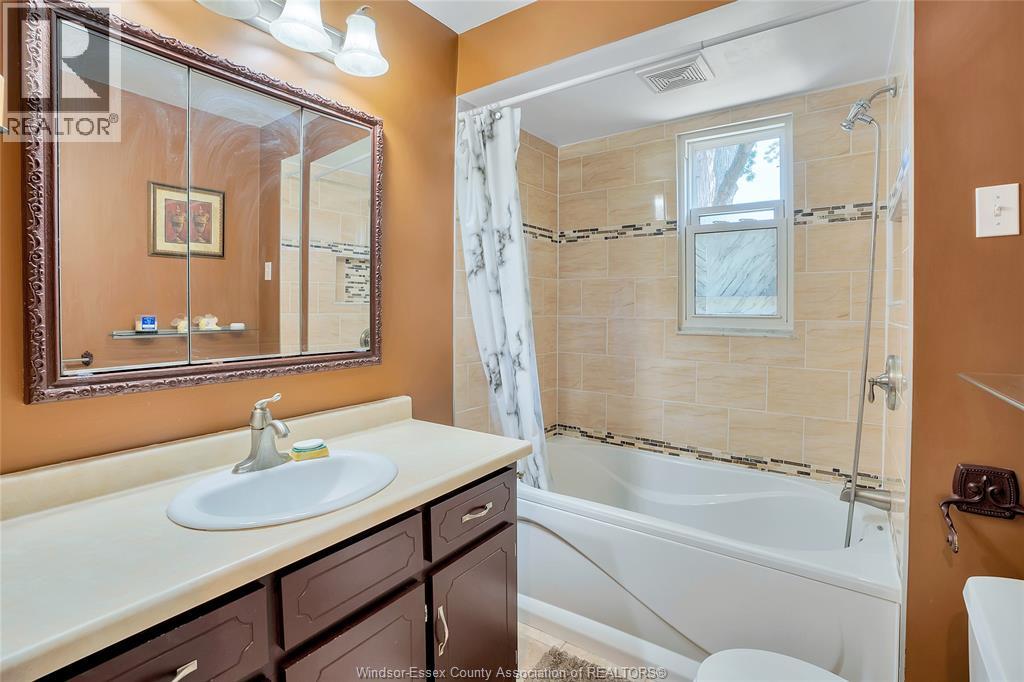 1418 PILLETTE ROAD - Image 14