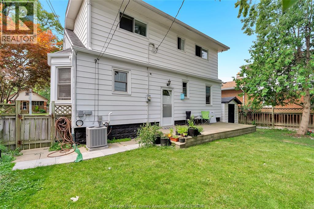 1418 PILLETTE ROAD - 23
