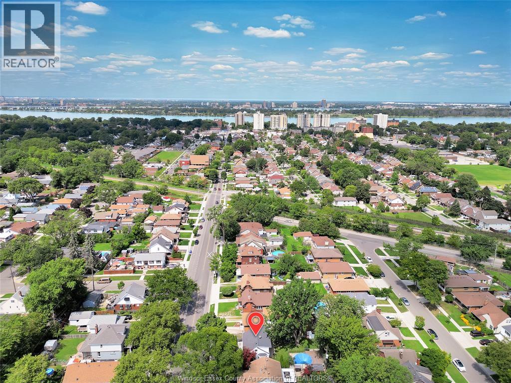1418 PILLETTE ROAD - Image 29