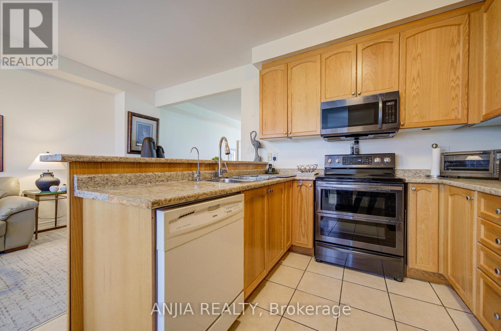 6926 14TH AVENUE - 14