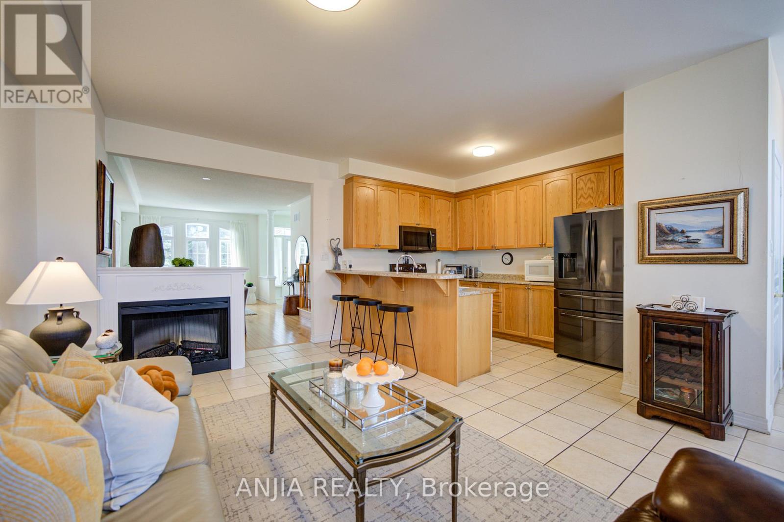 6926 14TH AVENUE - 21