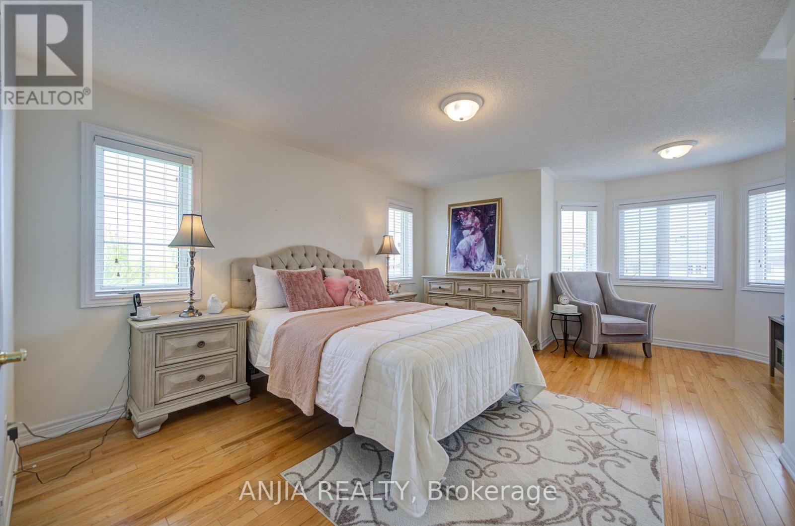 6926 14TH AVENUE - 29