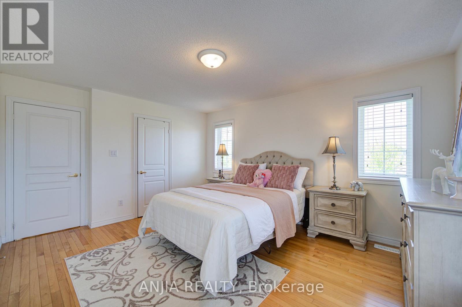 6926 14TH AVENUE - 30
